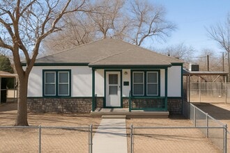 Building Photo - 120 Ave