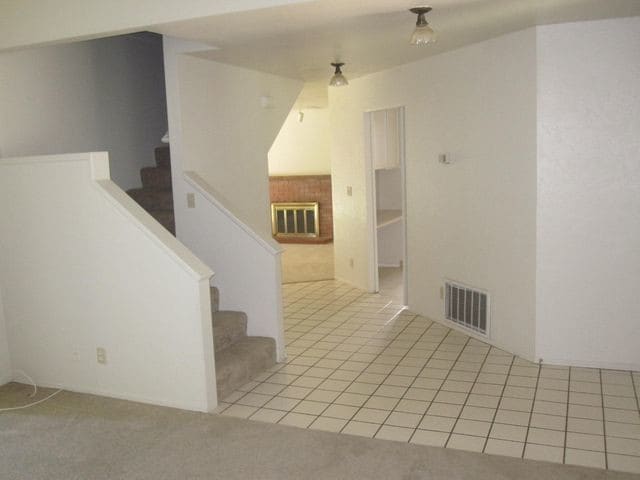 Building Photo - House For Rent in Modesto