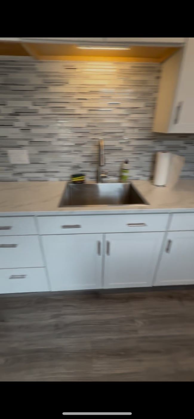 Building Photo - 40 Metropolitan Ave