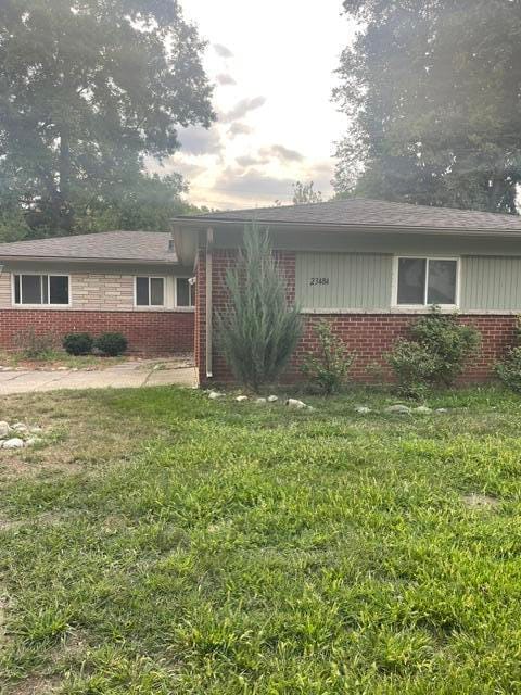 Building Photo - 23484 Larkshire St