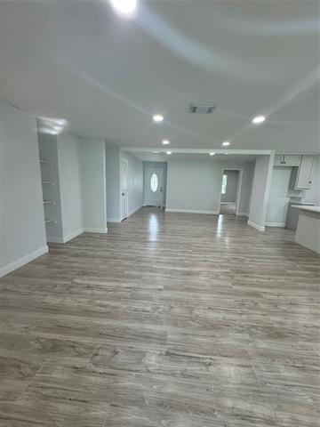 Foto del edificio - 409 Pecan Grove Dr