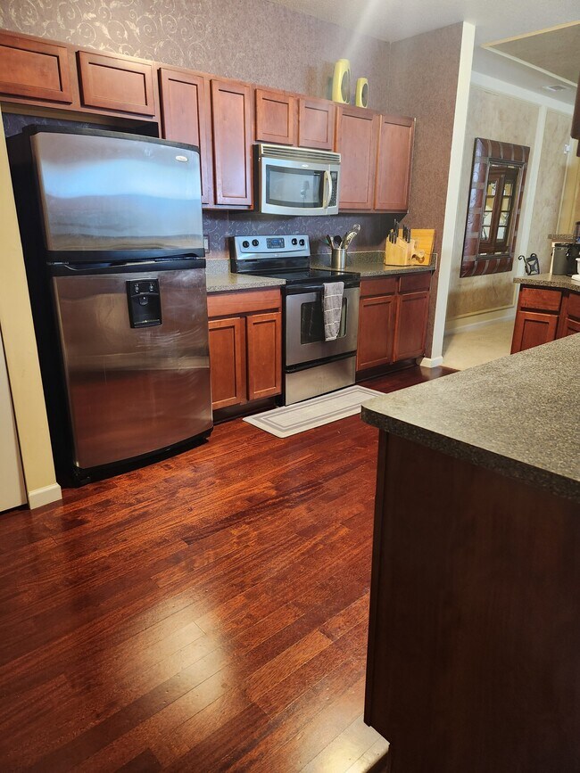 Foto del edificio - 14375 Timberline Dr
