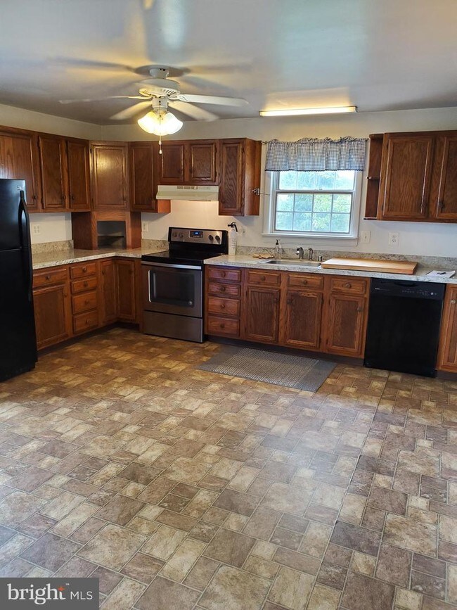 Building Photo - 2620 Davidsonville Rd