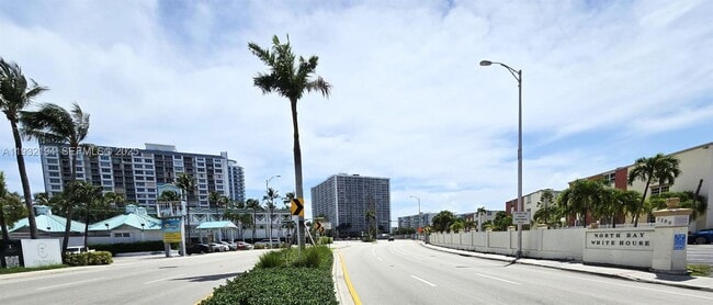 Foto del edificio - 1770 79th Street Causeway