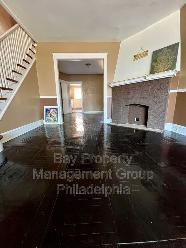 Foto del edificio - 4584 G St