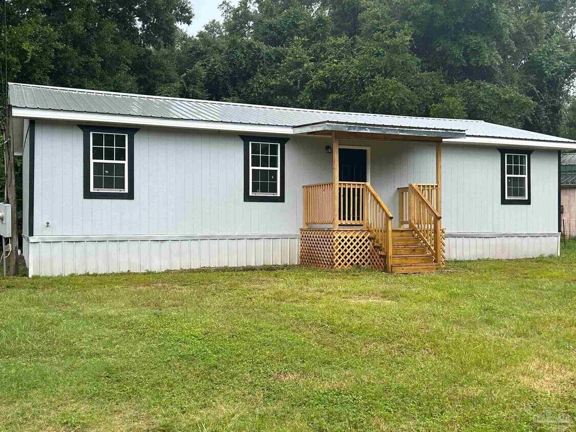 Foto principal - 5711 Pine Ln