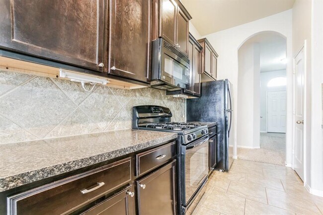 Foto del edificio - 22559 Stillwater Valley Ln