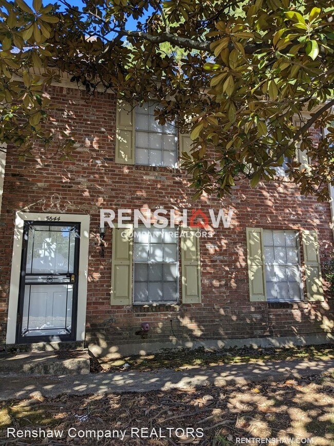 Building Photo - 2 br, 1.5 bath House - 5644 Hinton PL