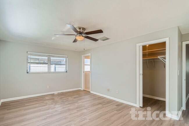 Building Photo - 3696 Dogwood Ave
