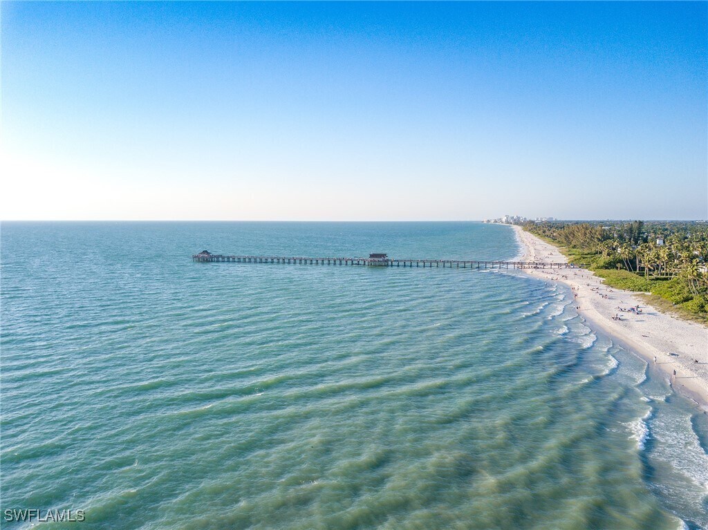 Foto del edificio - 3001 Sandpiper Bay Cir