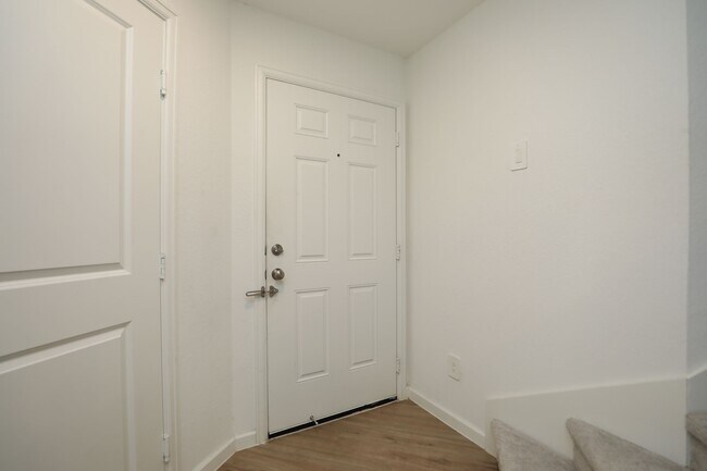 Building Photo - 2741 Cadiz Bay Dr