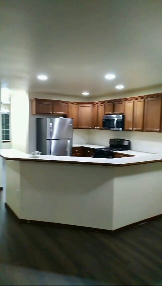 Foto del edificio - 18222 Blueberry Ln