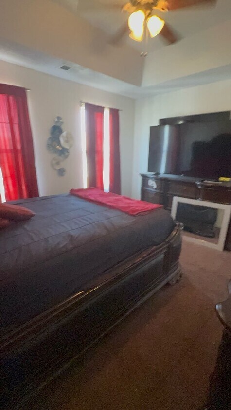 Foto del edificio - 3415 Riverview Chase Way