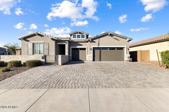 Building Photo - 11086 W Hadley St