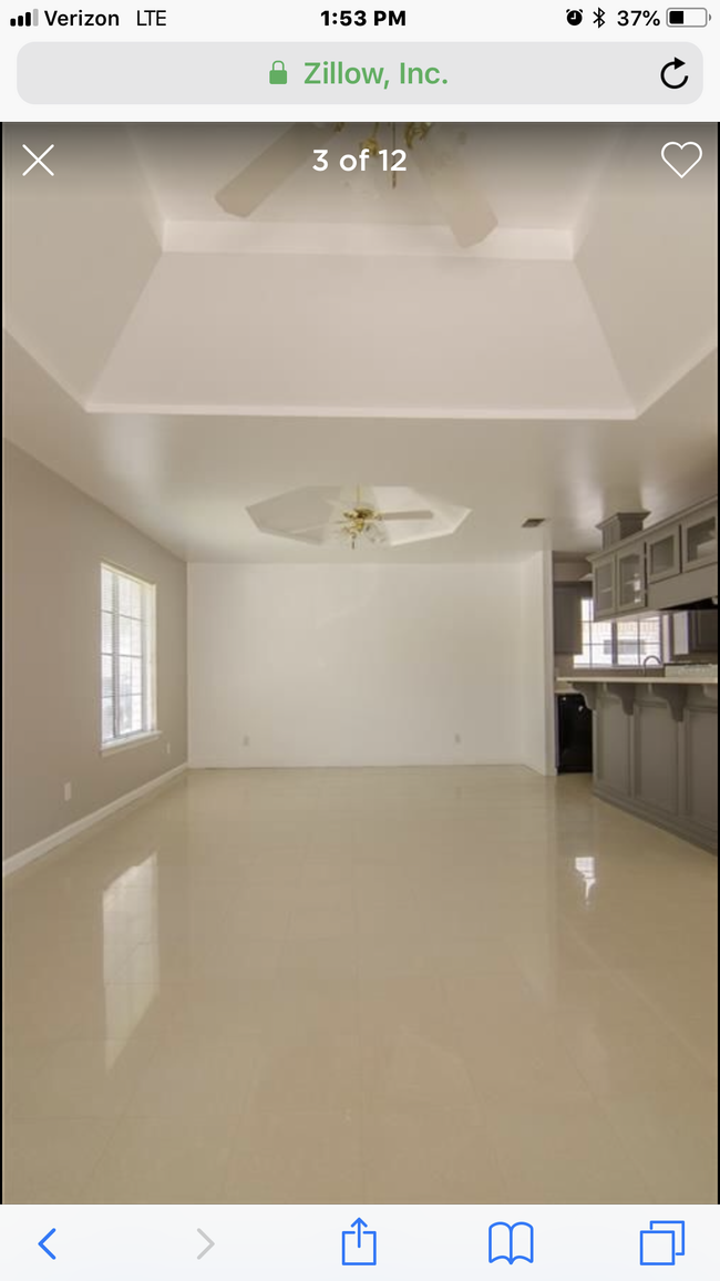 Building Photo - 808 Uvalde Ave
