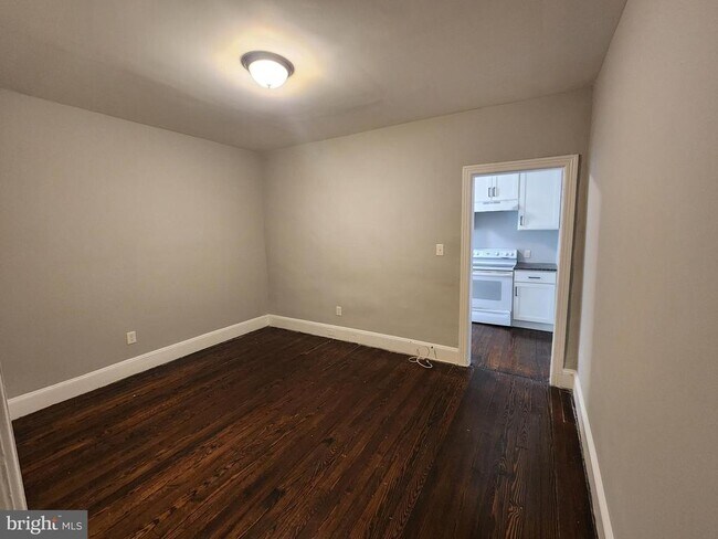 Foto del edificio - 1023 Chestnut Ave