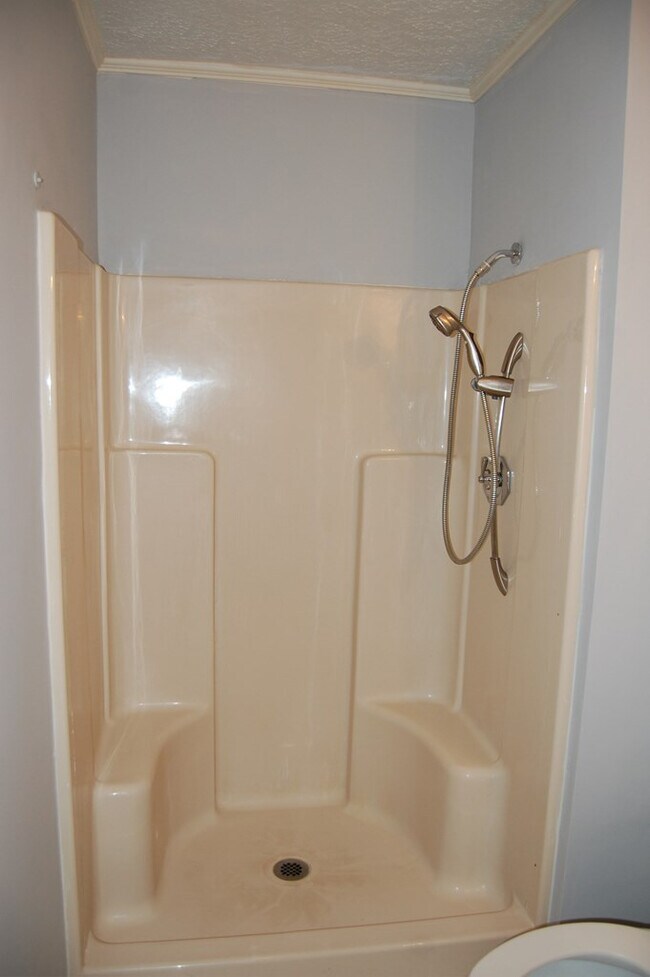 Building Photo - 1881.5 Dibble Rd S W