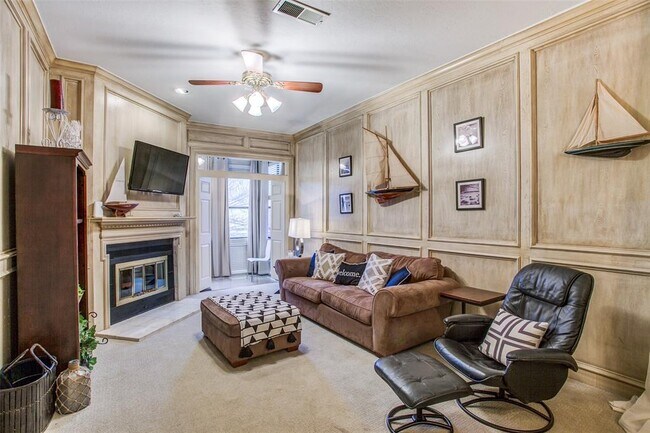 Foto del edificio - 456 Yacht Club Dr
