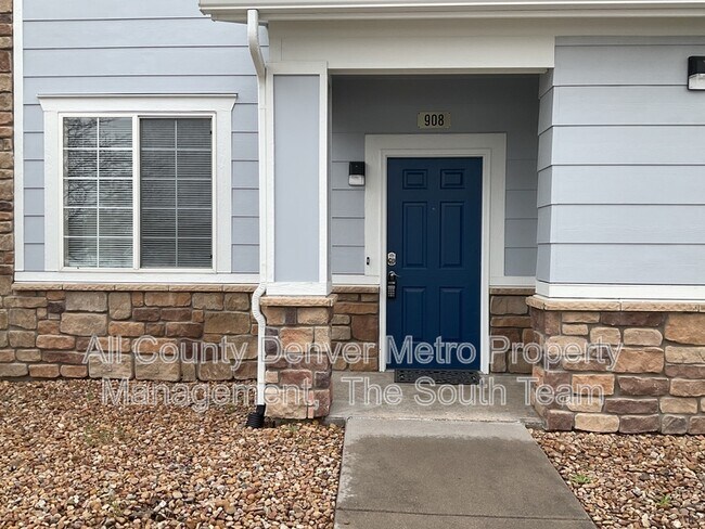 Foto del edificio - 5255 Memphis St