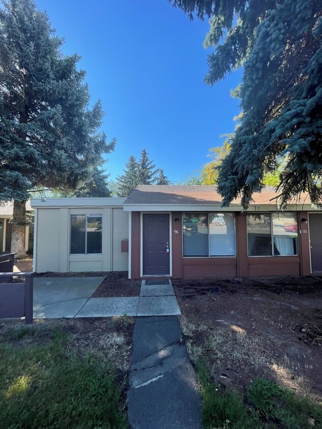 Foto principal - 206 S 41st St