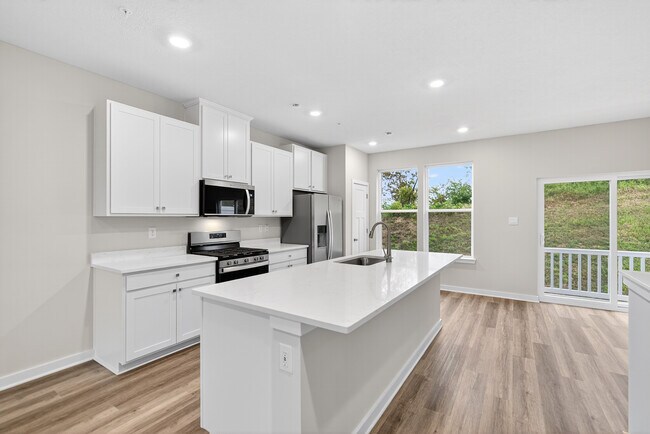 Foto del edificio - 116 River Ridge Dr