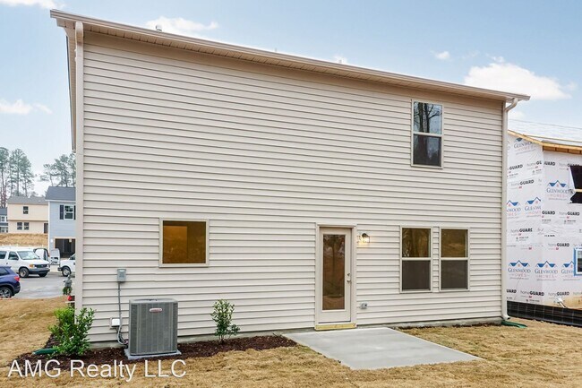 Building Photo - 4 br, 2.5 bath House - 2812 Elsa Dr