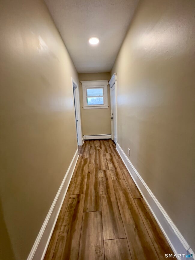 Foto del edificio - 838 Capitol Ave