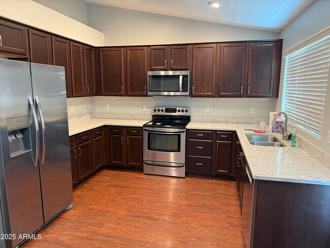 Foto del edificio - 4629 E Lavender Ln