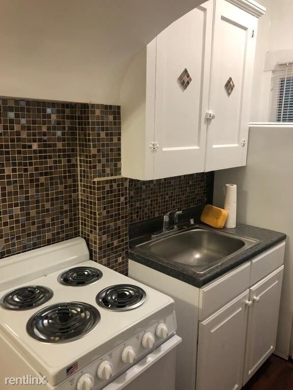 Foto del edificio - 6317 Monitor St