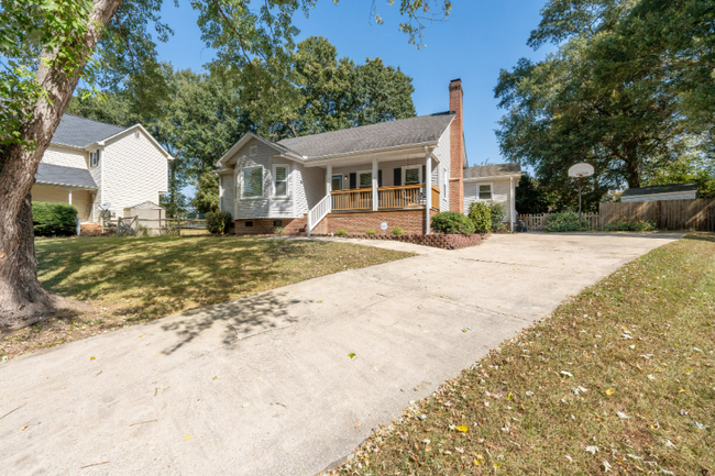 Building Photo - 111 Rose Ann Ct