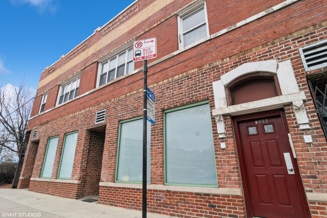 Front Door - 3906 W Belmont Ave