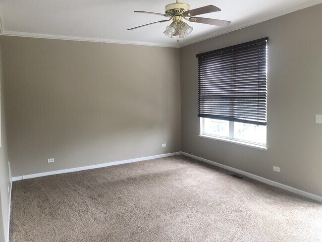 Building Photo - 754 Thornbury Ct