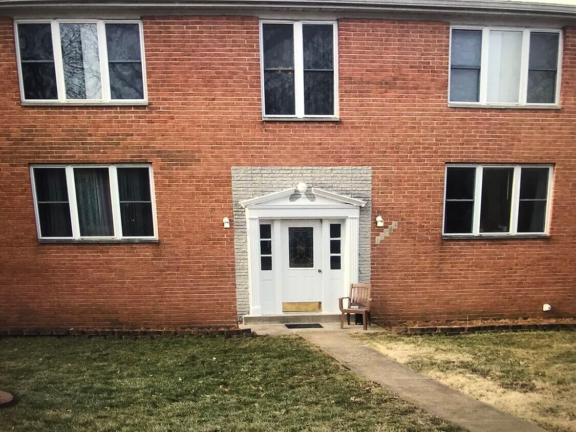 Primary Photo - 10034 Willdan Dr