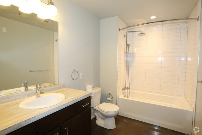 Bathroom - 1285 Main