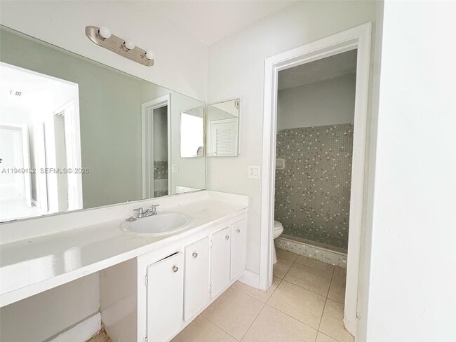 Foto del edificio - 3960 NW 30th Terrace