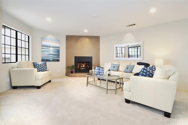 Foto del edificio - 2409 Vanderbilt Ln
