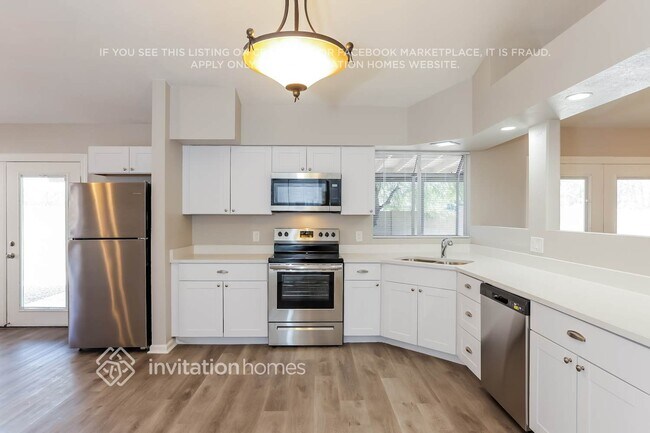 Building Photo - 5657 W Mescal St