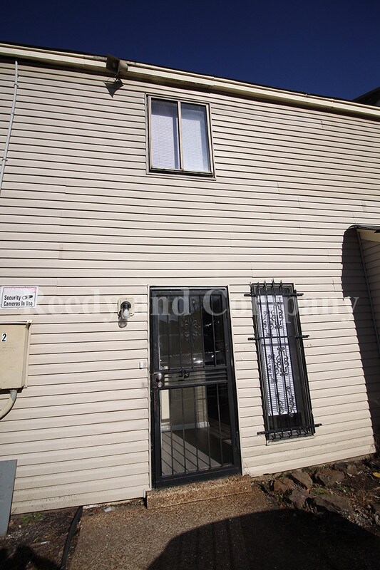 Foto principal - 3800 High Bridge Ct