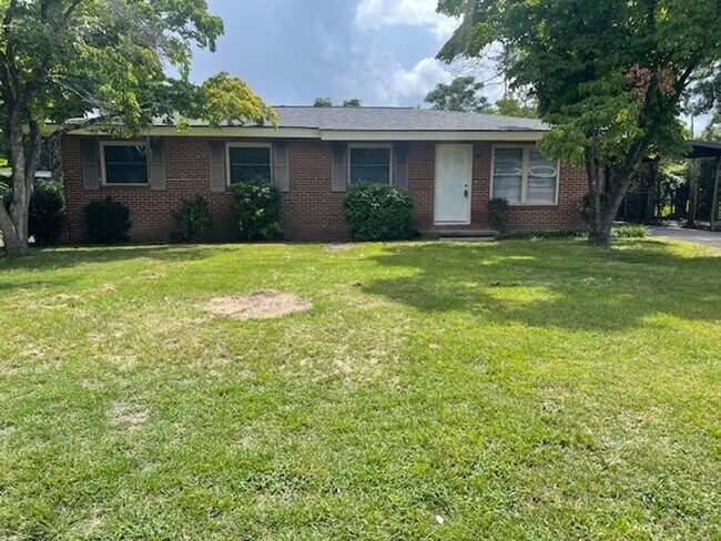 Foto del edificio - 1414 Springview Dr