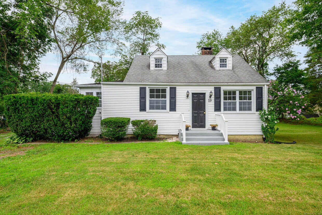 Foto principal - 19 Longview Ave
