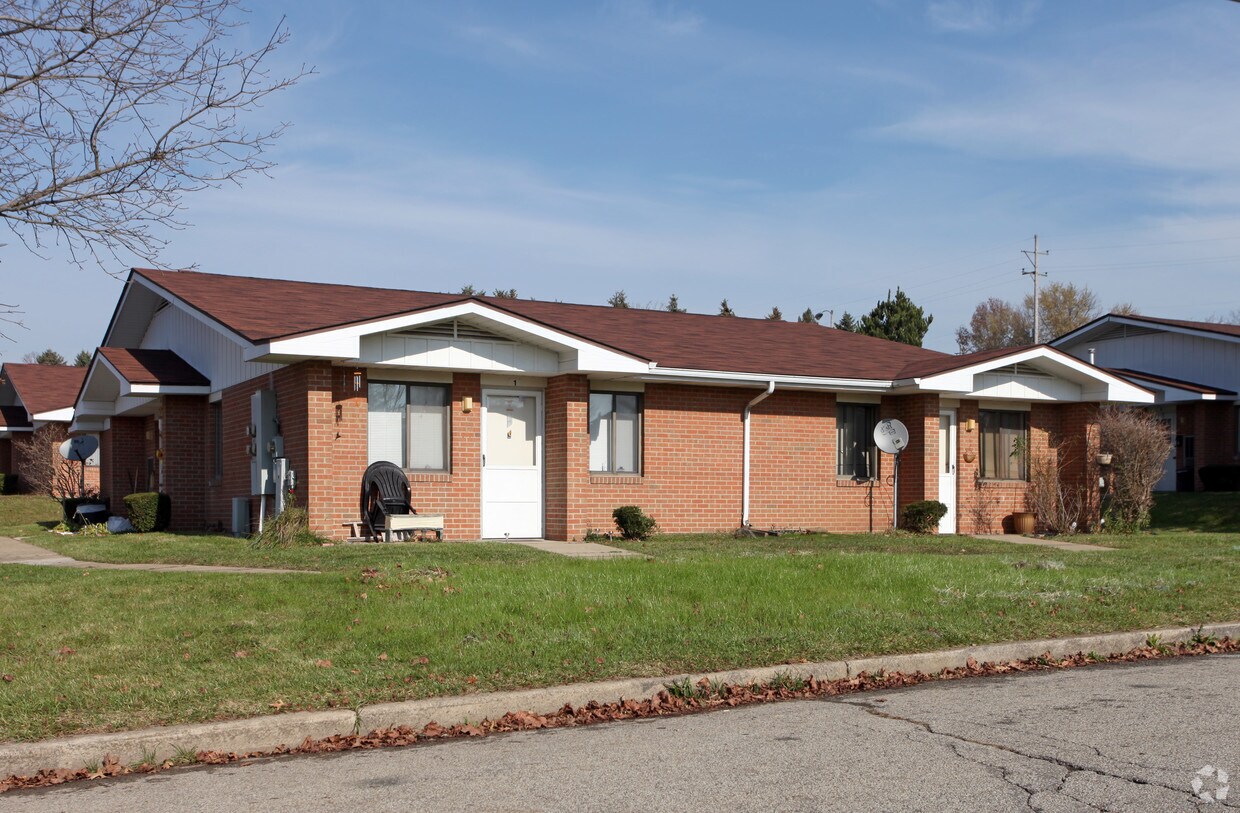 Ira B Lavigne Manor Apartments in Farrell, PA