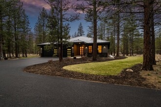 Building Photo - 69350 Crooked Horseshoe Rd