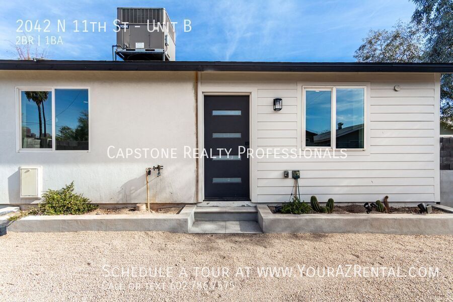 Primary Photo - Must See Stunning 2 Bed 1 Bath Modern Home...