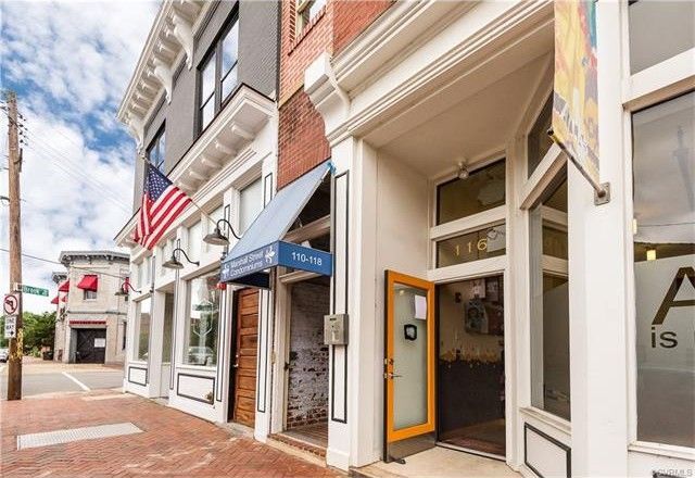 Foto del edificio - 118 W Marshall St