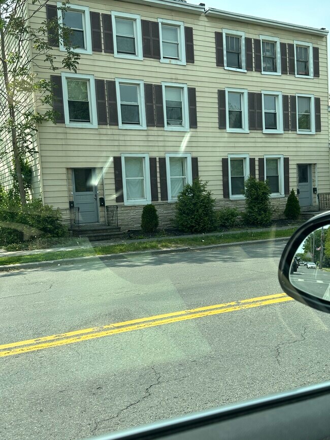 Foto del edificio - 2509 2nd Ave