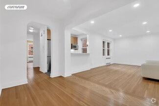 Building Photo - 7615 35th Ave