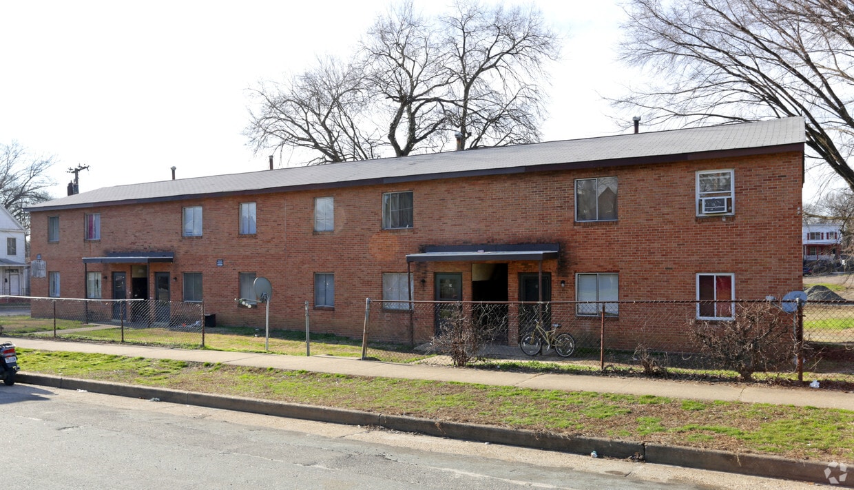 Building Photo - Beverly Apartments