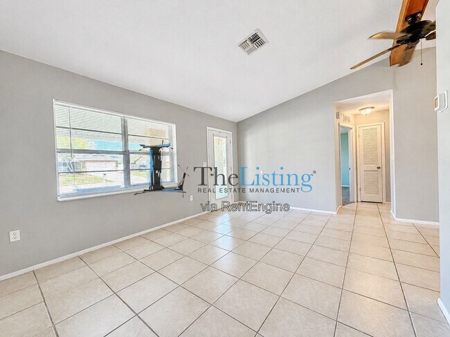 Building Photo - 12258 Foothill St