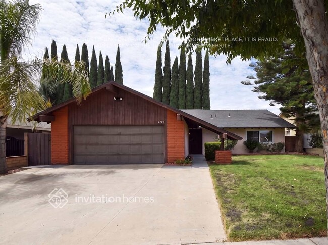 Building Photo - 2725 Greenleaf Ave