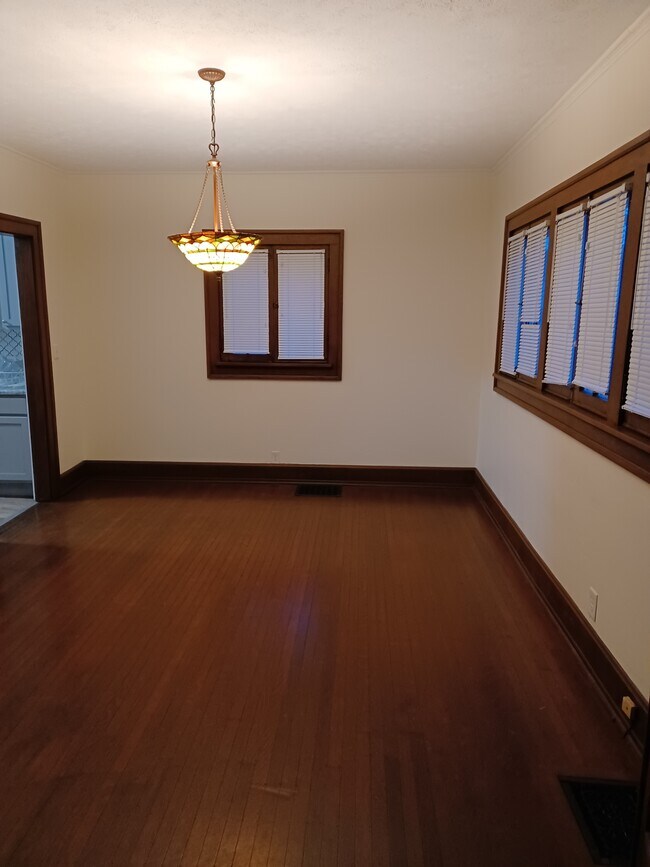 Foto del edificio - 2357 N Capitol Ave